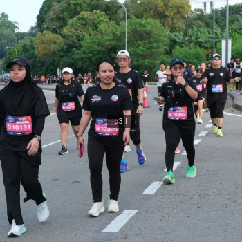 Runner Photo 4085853