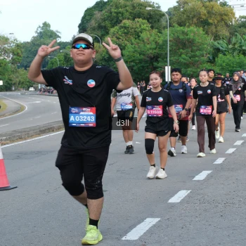Runner Photo 4085857