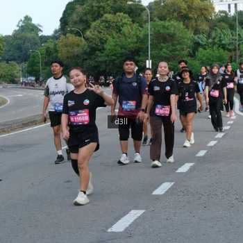 Runner Photo 4085860