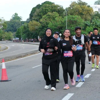 Runner Photo 4085871