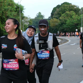 Runner Photo 4085875