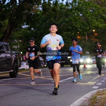 Runner Photo 4085902