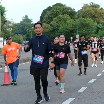 Runner Photo 4085912