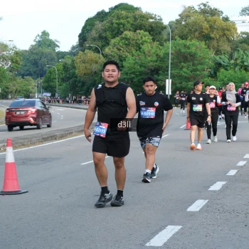 Runner Photo 4086008