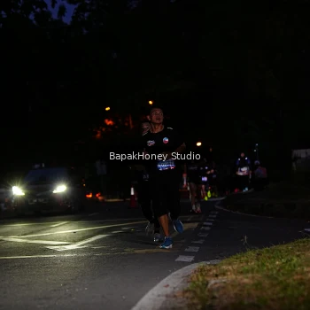 Runner Photo 4086023