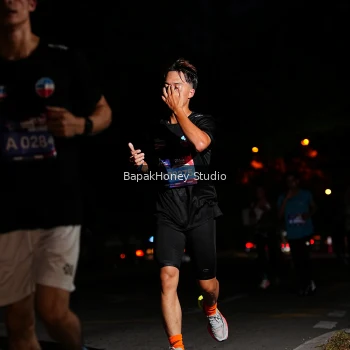 Runner Photo 4086040
