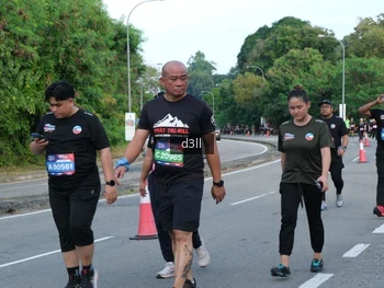 Runner Photo 4086053
