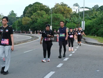 Runner Photo 4086065