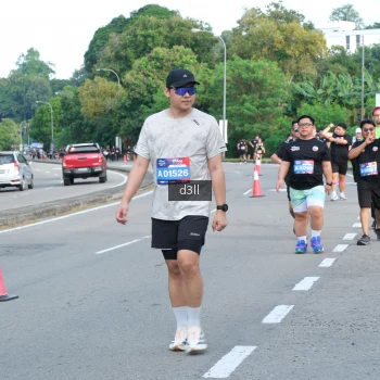 Runner Photo 4086088