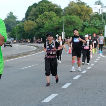 Runner Photo 4086095