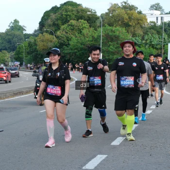 Runner Photo 4086112