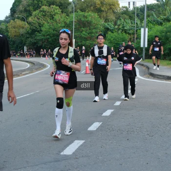 Runner Photo 4086116