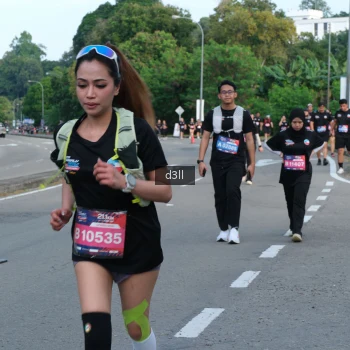 Runner Photo 4086117