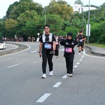 Runner Photo 4086120