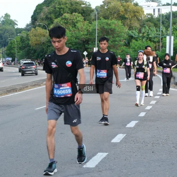 Runner Photo 4086122