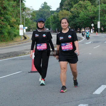 Runner Photo 4086137