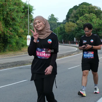 Runner Photo 4086159