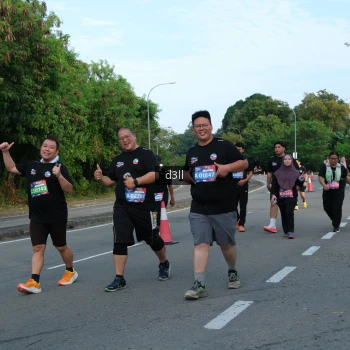 Runner Photo 4086169
