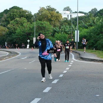 Runner Photo 4086201