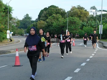 Runner Photo 4086202