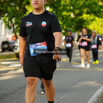 Runner Photo 4086250