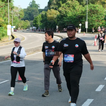 Runner Photo 4086320