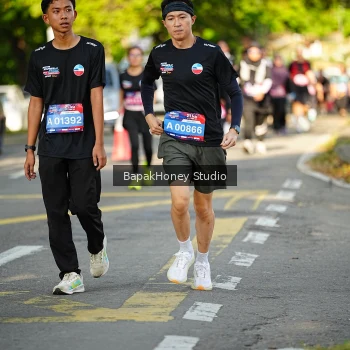 Runner Photo 4086340