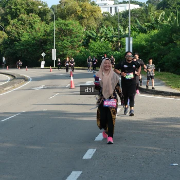 Runner Photo 4086368