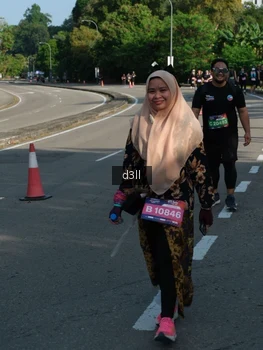 Runner Photo 4086369