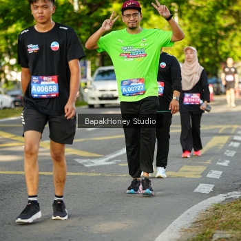 Runner Photo 4086372