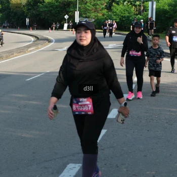Runner Photo 4086373