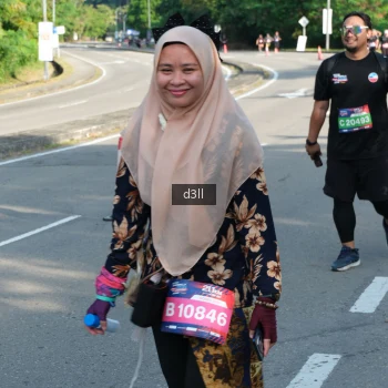 Runner Photo 4086375