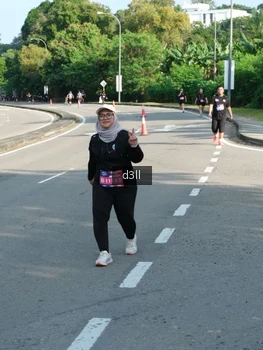 Runner Photo 4086399