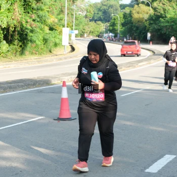 Runner Photo 4086420