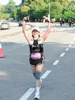 Runner Photo 4086454