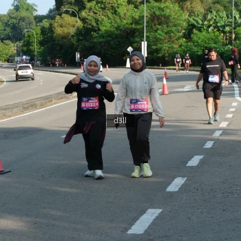 Runner Photo 4086472