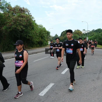 Runner Photo 4086559