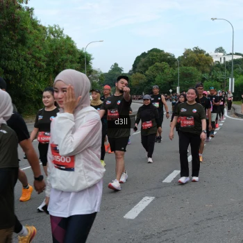 Runner Photo 4086575