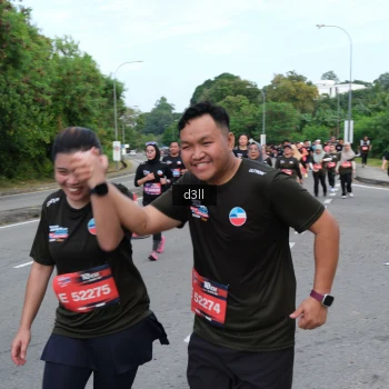Runner Photo 4086584