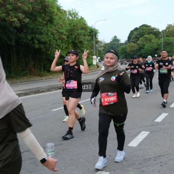 Runner Photo 4086596