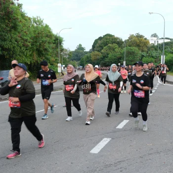 Runner Photo 4086599