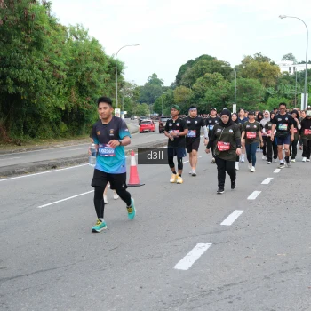 Runner Photo 4086618