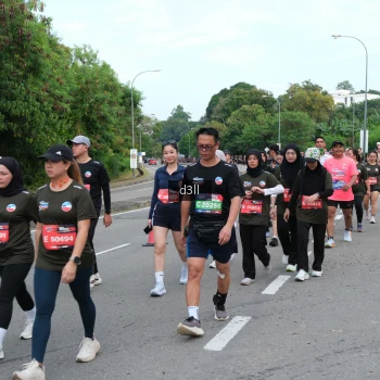 Runner Photo 4086635