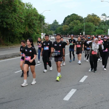 Runner Photo 4086663