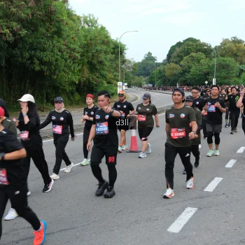 Runner Photo 4086680