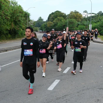 Runner Photo 4086713