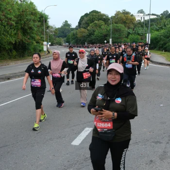 Runner Photo 4086716