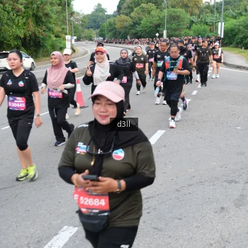 Runner Photo 4086718