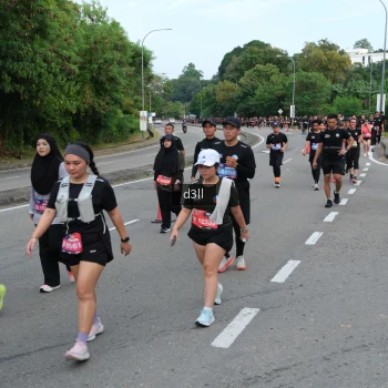 Runner Photo 4086733