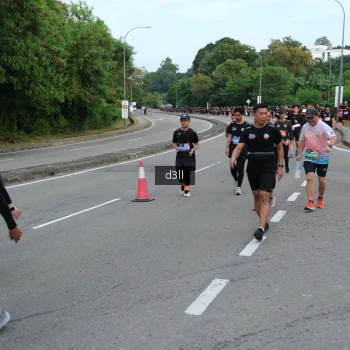 Runner Photo 4086737